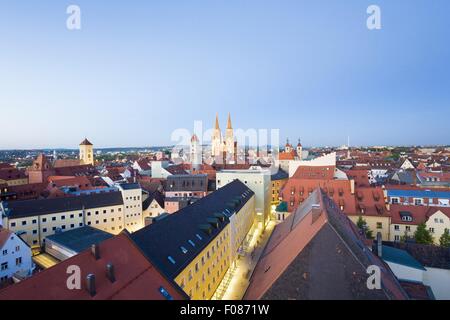 Ansicht der Holy Trinity Church in Regensburg, Bayern, Deutschland Stockfoto