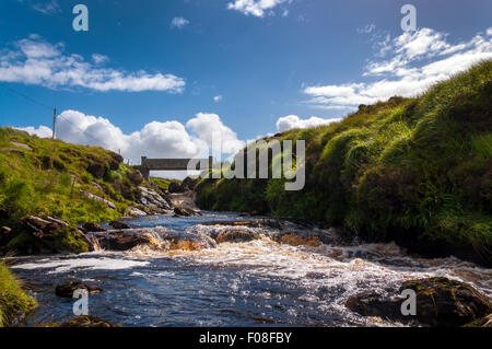 Crowlar oder Crove nahe Ardara, County Donegal, Irland und die Crow river Stockfoto