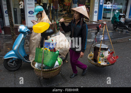 Straßenhändler in Hanoi, Vietnam Stockfoto