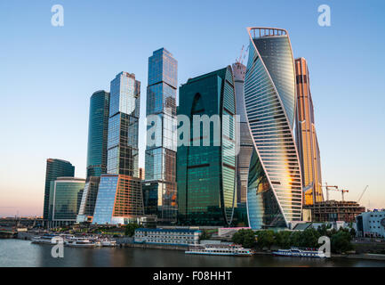 Moskau-Business-Center bei Sonnenaufgang Stockfoto