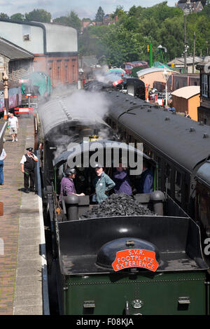 Die GWR Dampf Lok Erlestoke Manor 7812 an Bridgnorth Station auf die Severn Valley Railway, Shropshire. Stockfoto