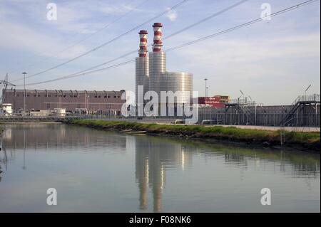 ENEL Kraftwerk - Teodora-, angeheizt durch Methangas in Ravenna - Porto Corsini (Italien) Stockfoto