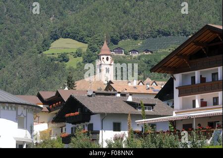 In Südtirol (Norditalien), das Dorf Dorf Tirol bei Meran Stockfoto