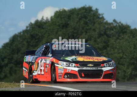 9. August 2015: NASCAR Sprint Cup Series Treiber Tony Stewart #14 während der NASCAR Sprint Cup Series Cheez-It 355 in The Glen in Watkins Glen International in Watkins Glen, New York. Rich Barnes/CSM Stockfoto