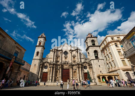 Horizontale Ansicht der Domplatz in Havanna, Kuba. Stockfoto