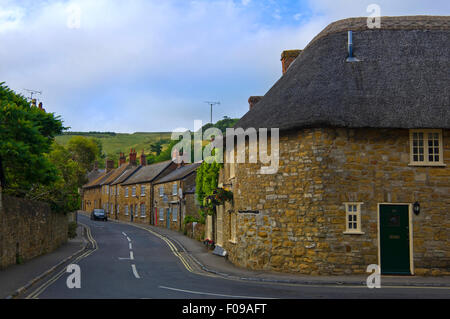 Horizontale Streetview im Dorf Abbotsbury Stockfoto