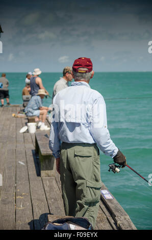 Fishing Pier auf Anna Maria Island, Florida. Stockfoto