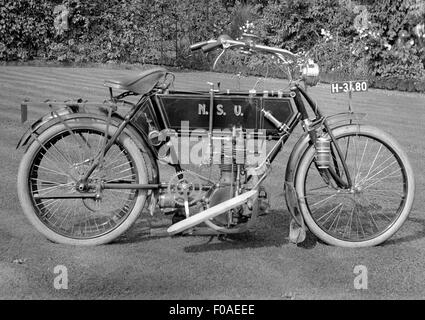 AJAXNETPHOTO - 1908 1914; 1911 (CA.) - EDWARDIAN MOTORRAD - N.S.U. FOTO: AJAX VINTAGE BILD BIBLIOTHEK REF: JB 80201 43 Stockfoto