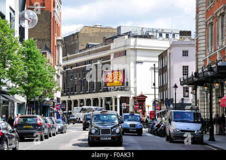 Russell Street, Covent Garden, City of Westminster, London, England, Vereinigtes Königreich Stockfoto
