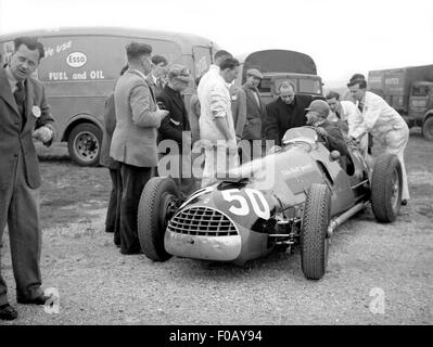 Jose Froilan Gonzales in seinem Ferrari-1953 Stockfoto