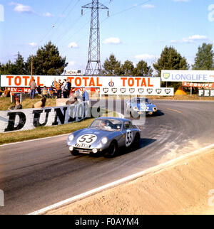 Le Mans 24 Stunden 1964. Nr. 53 Clive Baker, William Bradley - Austin-Healy Sebring Sprite Stockfoto