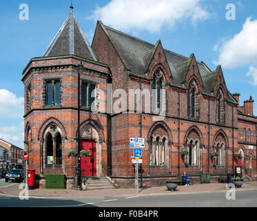 Die literarischen Institution Gebäude, entworfen von Sir George Gilbert Scott 1857.  Hightown, Sandbach, Cheshire, England, Vereinigtes Königreich Stockfoto