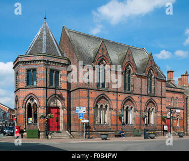 Die literarischen Institution Gebäude, entworfen von Sir George Gilbert Scott 1857.  Hightown, Sandbach, Cheshire, England, Vereinigtes Königreich Stockfoto