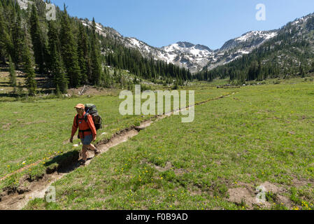 Backpacking in Kupfer Creek Basin, Wallowa Mountains, Oregon. Stockfoto