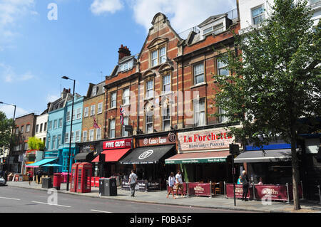 Cafés und Restaurants, Upper Street, Islington, London, England, UK Stockfoto