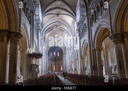 In der gotischen Kathedrale Notre Dame von Lausanne, von dem Architekten Jean Cotereel, in des Lausanner Cit einfallende Licht, Stockfoto