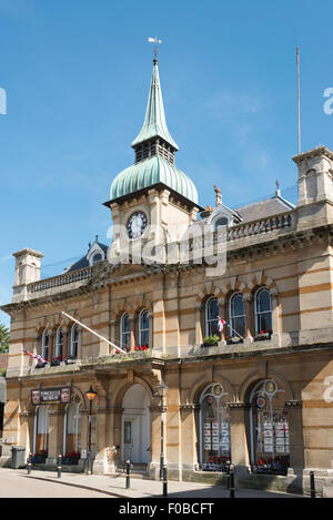 Das Alte Rathaus, den Marktplatz, Towcester, Northamptonshire, England, Vereinigtes Königreich Stockfoto