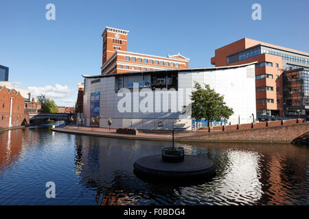 tiefen Einschnitt alte drehen Kreuzung der Birmingham Kanal-Navigationen Hauptlinie und Newhall Niederlassung Birmingham UK Stockfoto