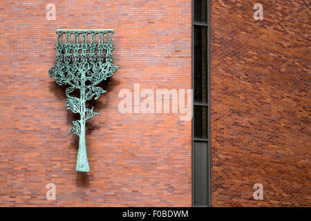 Eine große Skulptur eine Mesusa außerhalb Hebrew Union College in New York City Stockfoto