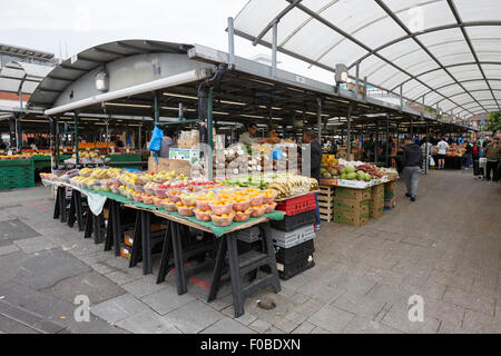 Obst und Gemüse Outdoormarkt Birmingham UK Stockfoto