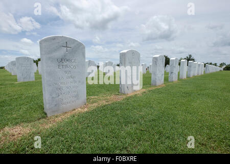 Grabsteine auf dem Nationalfriedhof in Sarasota. Stockfoto