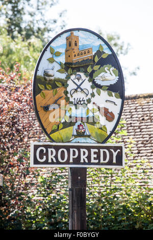 Cropredy Ortsschild Stockfoto