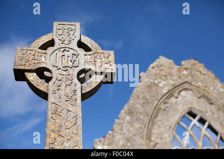 Steinkreuz und Athenry dominikanischen Kloster Detail, fand im Jahre 1241, Stockfoto