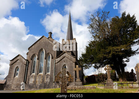 Athenry Heritage Center und keltischen Stein, Irland Stockfoto