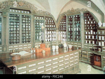 Medizin, Apotheke, Apotheke, Klosterapotheke, Innenansicht, Süddeutschland, 1730, Zusatz-Rechte-Clearenzen-nicht vorhanden Stockfoto
