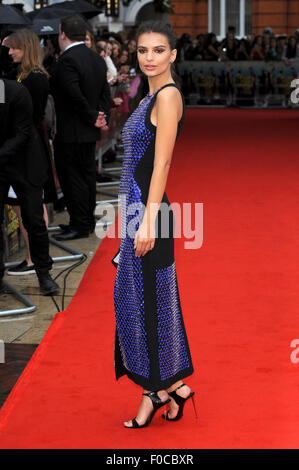 Emily Ratajkowski besucht die Europäische Premiere von Wir Sind Ihre Freunde an Ritzy Brixton, London, England. 11. August 2015 © Paul Treadway Stockfoto