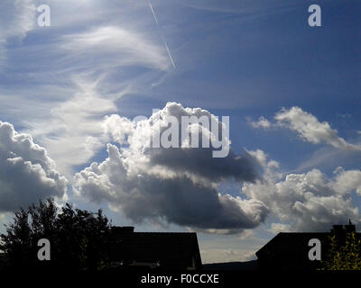 Wolken, Blau Konvektionswolken Stockfoto