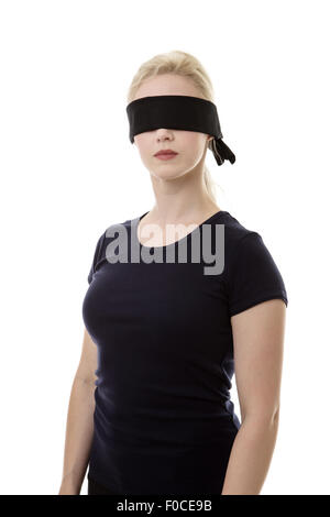 Frau trägt eine Augenbinde nicht sicher, was zu tun ist Stockfoto