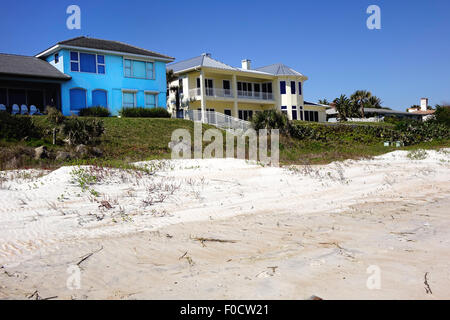 Häuser am Strand von Ormond Beach, Florida Stockfoto