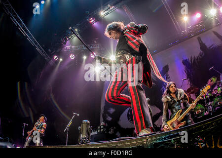 Auburn Hills, Michigan, USA. 9. August 2015. ALICE COOPER durchführen auf Motley Crue '' The Final Tour'' im Palace of Auburn Hills in Auburn Hills, Michigan am 9. August 2015 © Marc Nader/ZUMA Draht/Alamy Live News Stockfoto