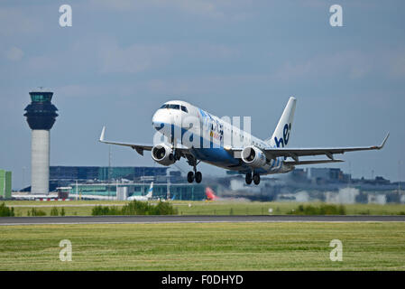 G-FBJK Flybe Embraer ERJ-175 - Cn 17000359 Flybe Manchester Flughafen England Uk Abflüge Stockfoto