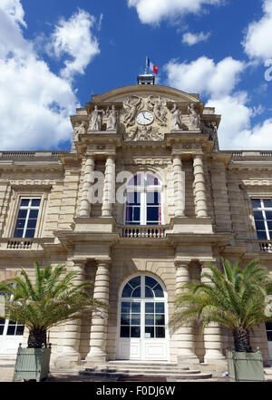 Palais du Luxembourg im Jardin du Luxembourg, Paris, Frankreich Stockfoto