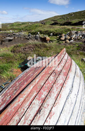 Altes Boot in der Nähe von Balallan Isle of Lewis Western Isles äußeren Hebriden Scotland UK Stockfoto