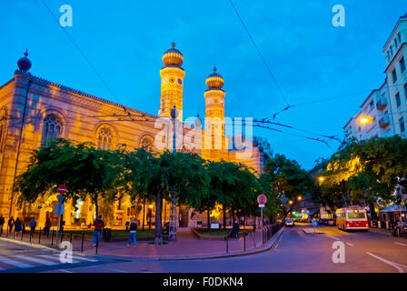 Dohany Utca, mit großen Synagoge, Jüdisches Viertel, zentral-Budapest, Ungarn, Europa Stockfoto