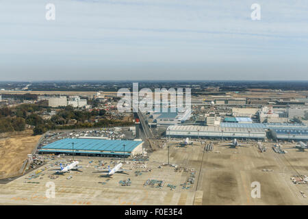 Flugzeuge am Flughafen Narita in Japan Stockfoto