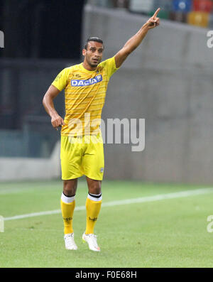 Udine, Italien. 13. August 2015. Udinese Verteidiger Ali Adnan Kadhim während der Fußball-freundlich Vorsaison Spiel Udinese Calcio V El Jaish Sportverein am 13. August 2015 im Friaul-Stadion in Udine, Italien. Bildnachweis: Andrea Spinelli/Alamy Live-Nachrichten Stockfoto