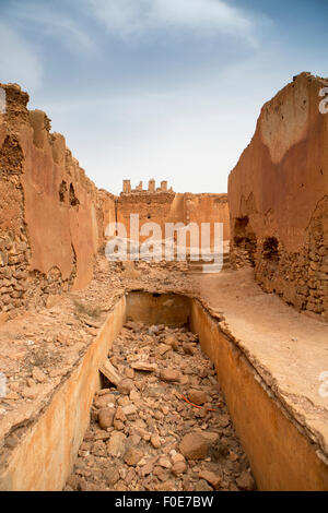 Detail der alten Festung aus der Kolonialzeit in Mirleft, einer kleinen Stadt und Landgemeinde in Tiznit Provinz der Region Souss-Massa-Draa Stockfoto