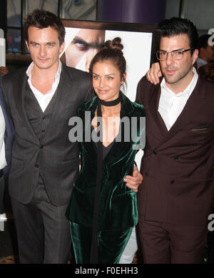 New York, New York, USA. 13. August 2015. Schauspieler RUPERT FRIEND, HANNAH WARE und ZACHARY QUINTO besuchen die New Yorker Premiere von "Hitman Agent 47" AMC Empire Theater statt. Bildnachweis: Nancy Kaszerman/ZUMA Draht/Alamy Live-Nachrichten Stockfoto