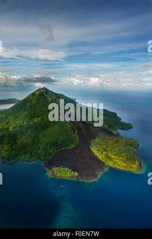 Vulkan Gunung Api, Banda-Inseln, Molukken, Indonesien Stockfoto