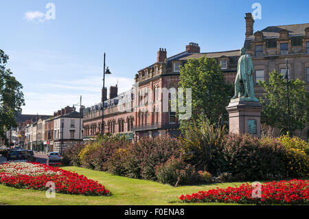 Ramsden Square Statue und Abbey Road in Barrow-in-Furness, Cumbria, England, Großbritannien Stockfoto