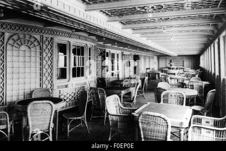 Transport, Navigation, RMS Titanic, 'Cafe Parisien' oder 'The French Cafe', Steuerbordseite, Ansichtskarte, 1912, Zusatzrechte-Abferenzungen-nicht vorhanden Stockfoto