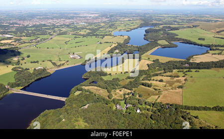 Luftaufnahme des Anglezarke Reservoir und Oberbecken Rivington, Lancashire, UK Stockfoto