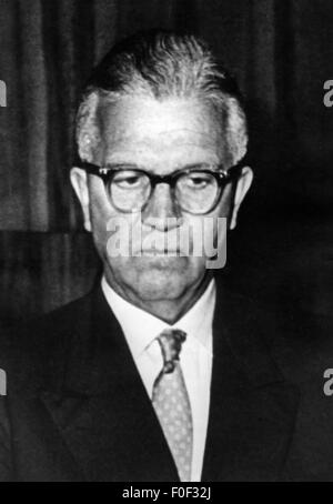 Lippert, Michael Hans, 24.7.1897 - 1.9.1969, deutscher SS-Offizier, Porträt, während des Roehm-Prozesses, München, Mai 1957, Stockfoto