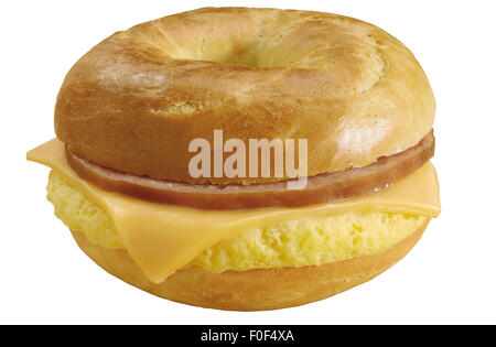 Frühstück, Sandwich, Bagel, Käse, Rührei, kanadischer Speck Stockfoto