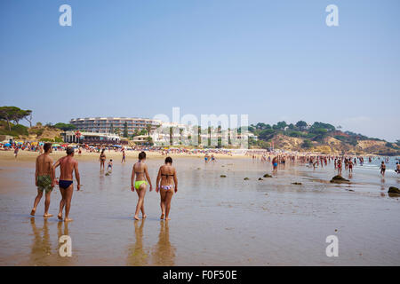 Kleine Strand von Praia Santa Eulalia Albufeira Algarve Portugal Stockfoto