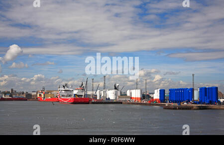 Ein Blick auf den Hafen von Aberdeen, Schottland, Vereinigtes Königreich. Stockfoto